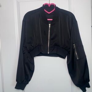 BLACK CROPPED BOMBER JACKET
